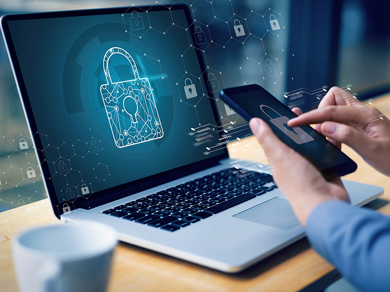 Chia sẻ thông tin với bên thứ ba